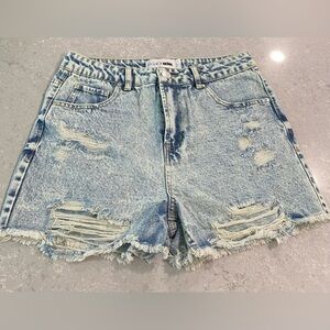 Fashion Nova, Light Wash Denim Shorts Size 29/9
